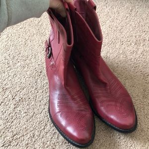 Red cowgirl boots